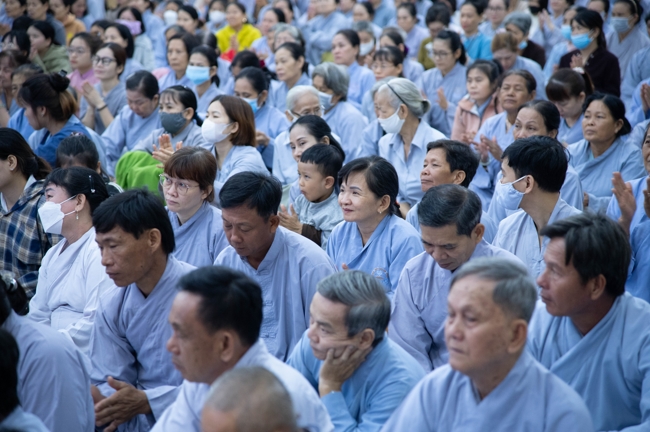 Khoá tu niệm Phật một ngày