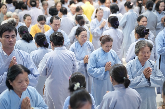 Khoá tu niệm Phật một ngày