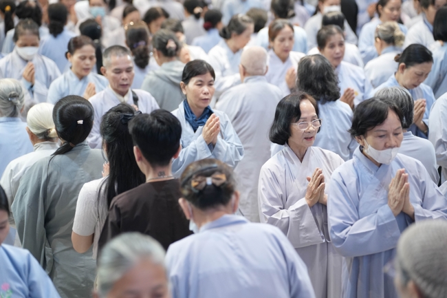 Khoá tu niệm Phật một ngày