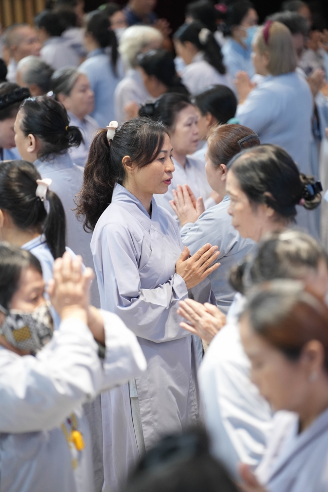 Khoá tu niệm Phật một ngày