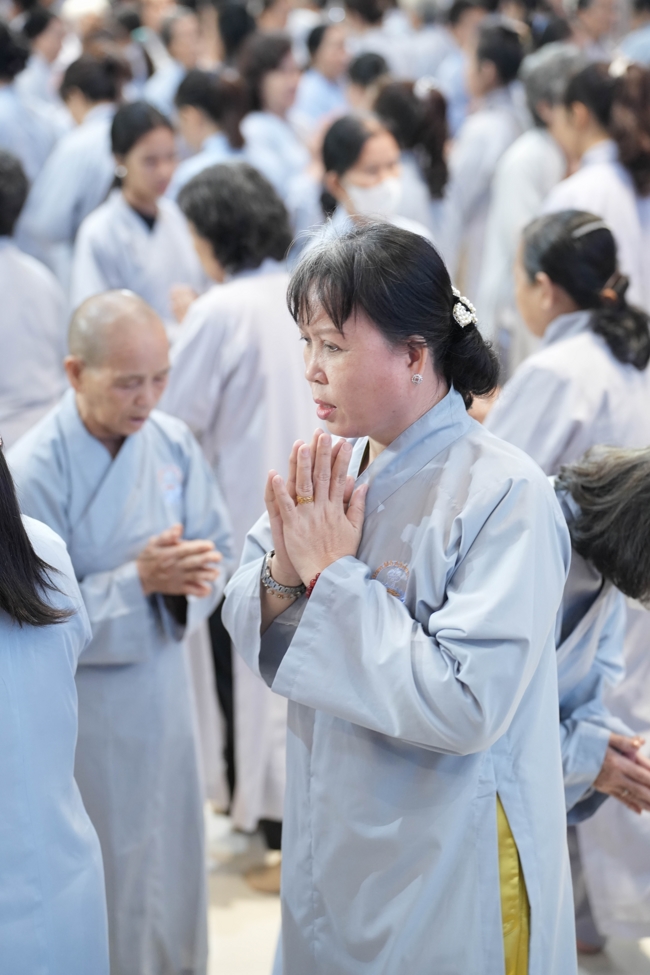 Khoá tu niệm Phật một ngày