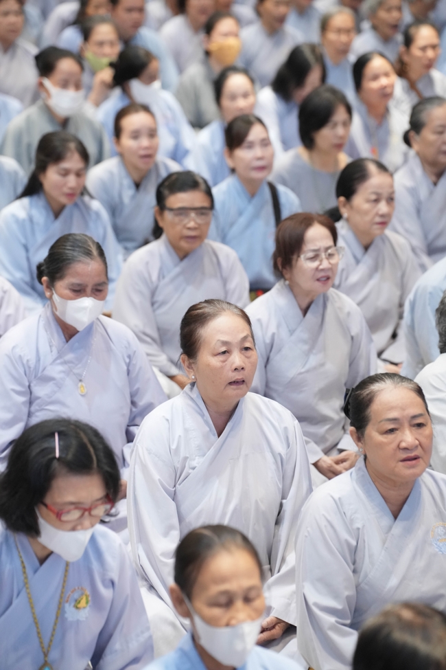 Khoá tu niệm Phật một ngày