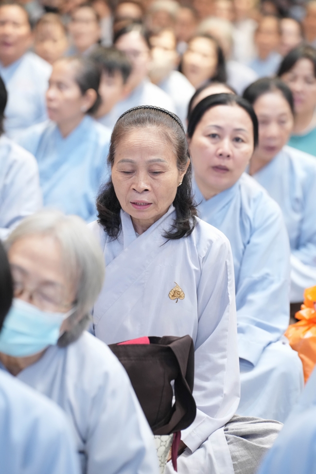 Khoá tu niệm Phật một ngày