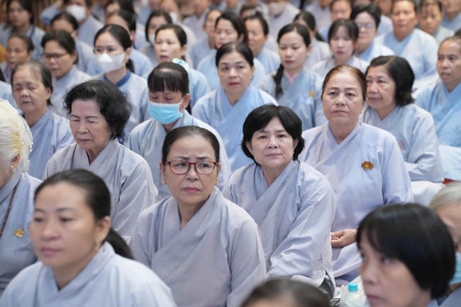 Khoá tu niệm Phật một ngày