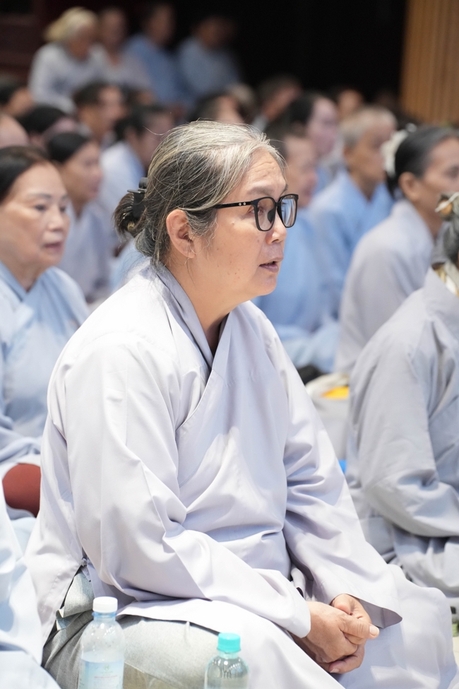 Khoá tu niệm Phật một ngày