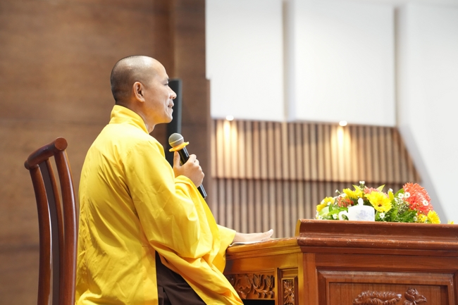 Khoá tu niệm Phật một ngày