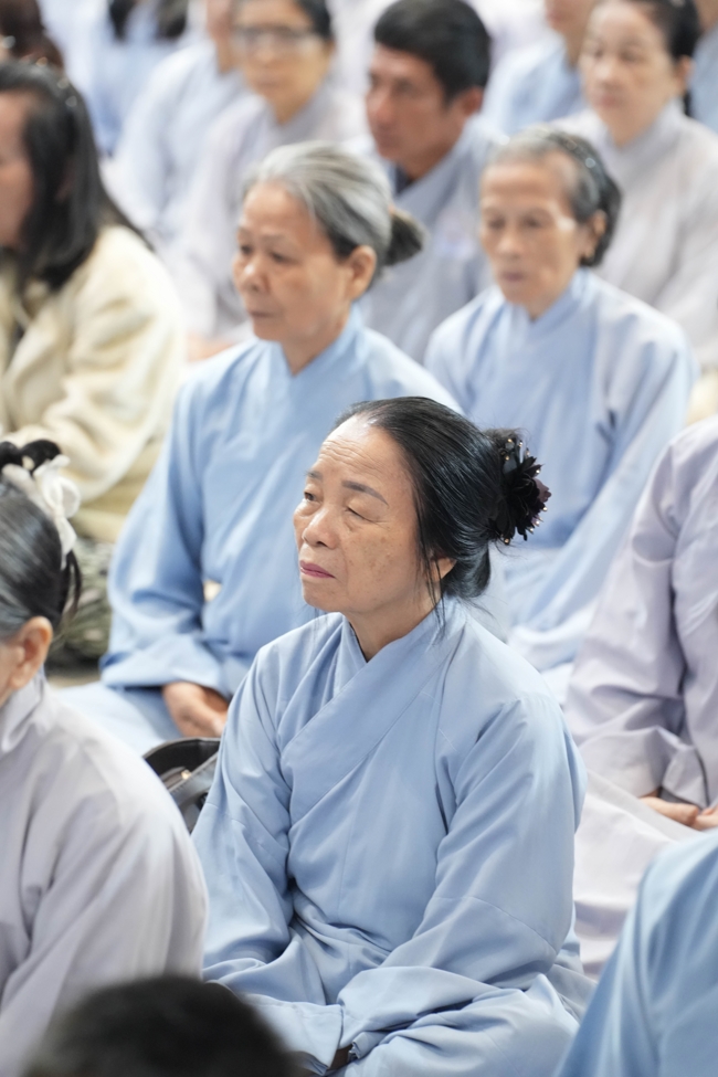 Khoá tu niệm Phật một ngày