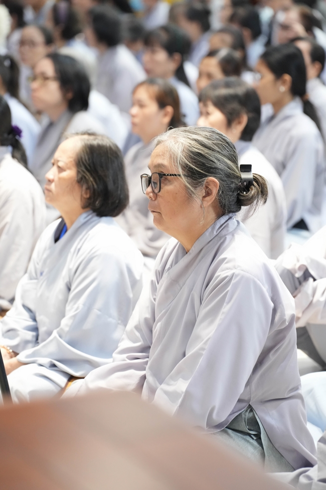 Khoá tu niệm Phật một ngày