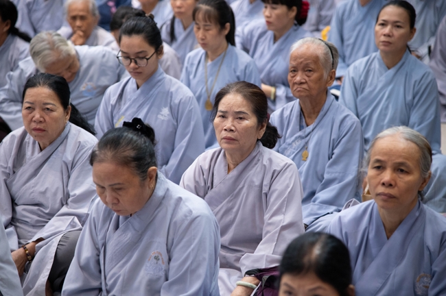 Khoá tu niệm Phật một ngày