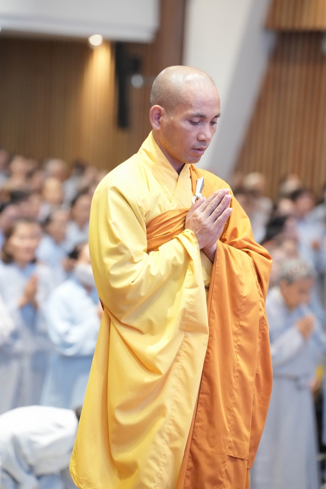 Khoá tu niệm Phật một ngày