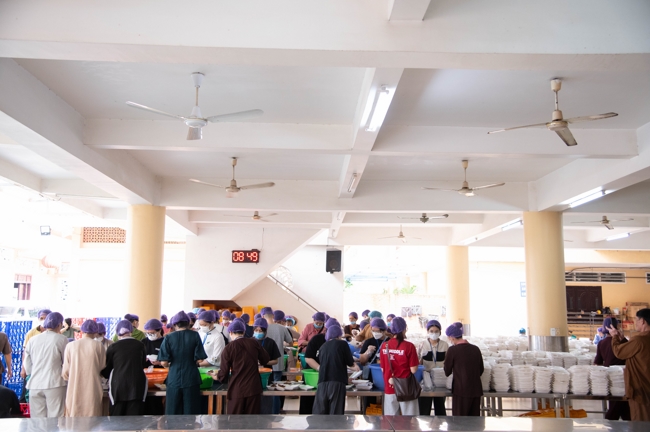 Khoá tu niệm Phật một ngày