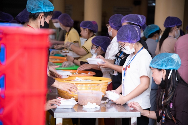 Khoá tu niệm Phật một ngày