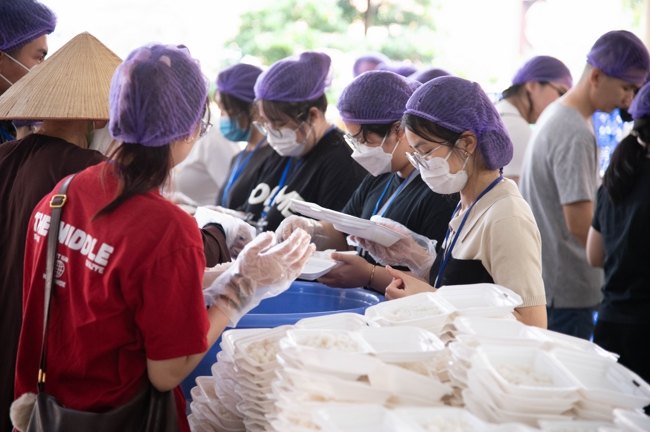 Khoá tu niệm Phật một ngày