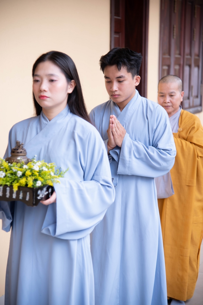 Khoá tu niệm Phật một ngày