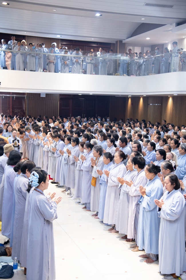 Khoá tu niệm Phật một ngày