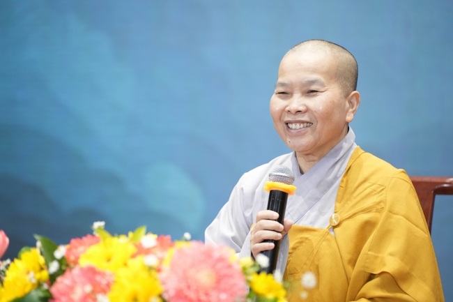 Khoá tu niệm Phật một ngày