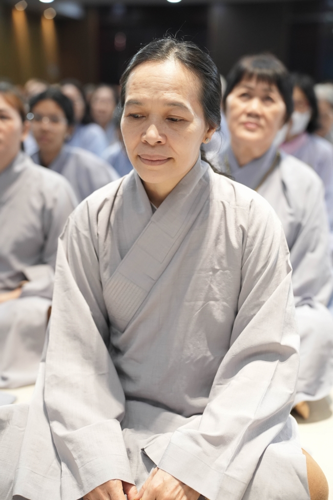 Khoá tu niệm Phật một ngày