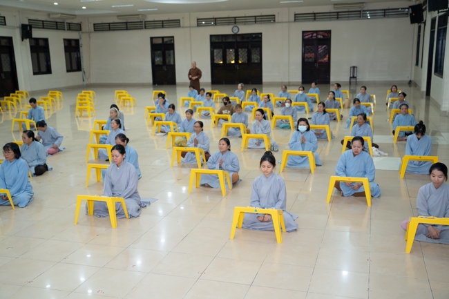 The contest to learn about the teachings for Buddhists at the pagoda