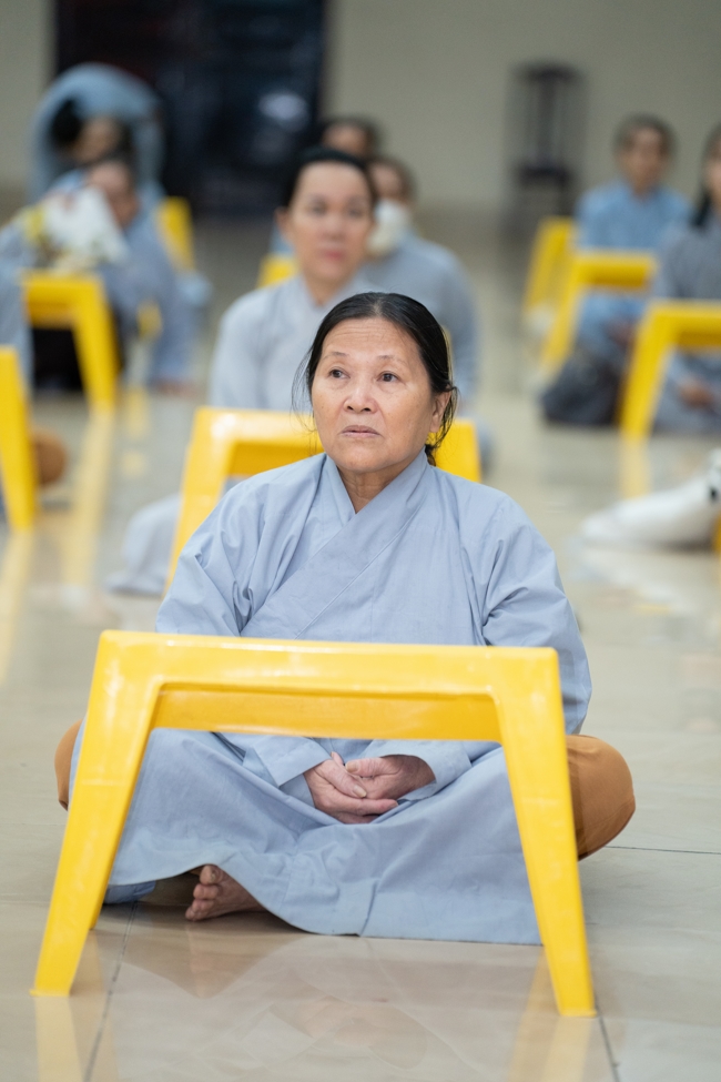 The contest to learn about the teachings for Buddhists at the pagoda