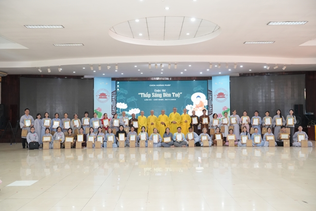 Cuộc thi Thắp Sáng Đèn Tuệ - lần VII