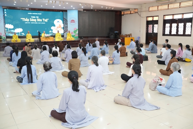 Cuộc thi Thắp Sáng Đèn Tuệ - lần VII