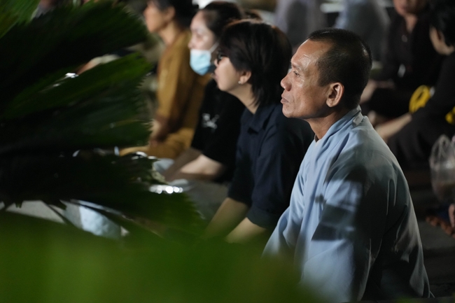 Prostrating five hundred names Bodhisattva Avalokitesvara