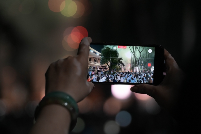 Prostrating five hundred names Bodhisattva Avalokitesvara