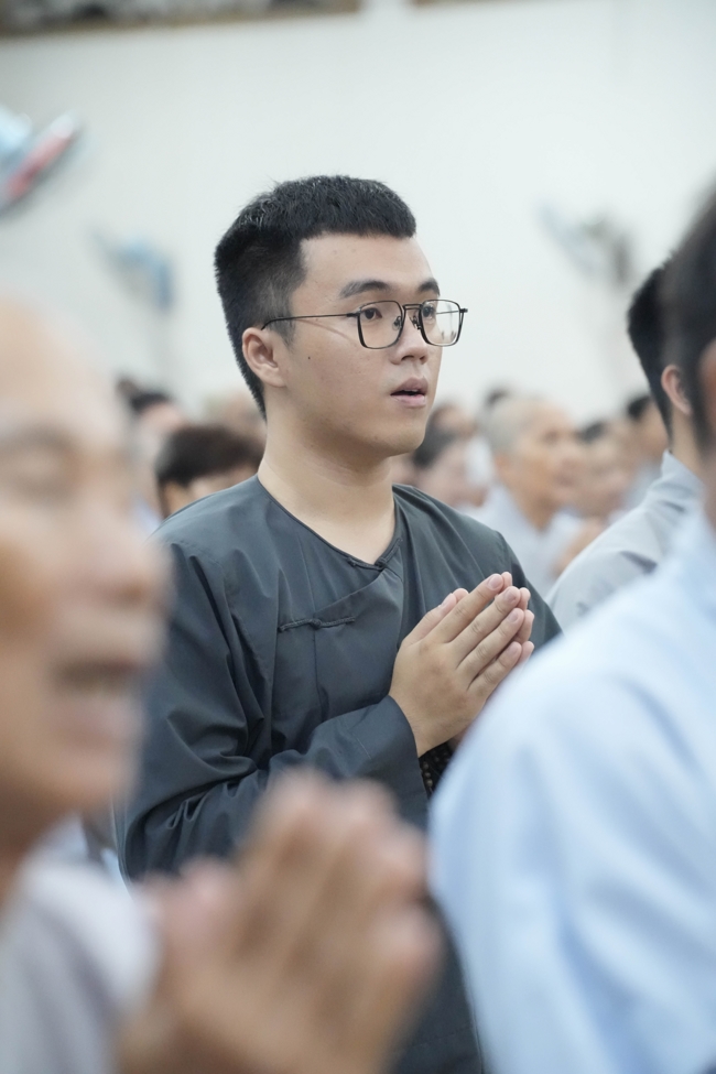 Prostrating five hundred names Bodhisattva Avalokitesvara