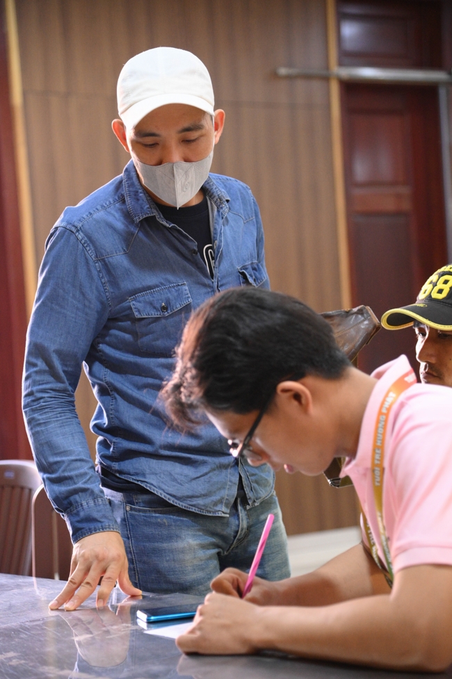 Hiến máu nhân đạo