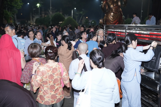 Lễ sám hối 14/10 Ất Tỵ