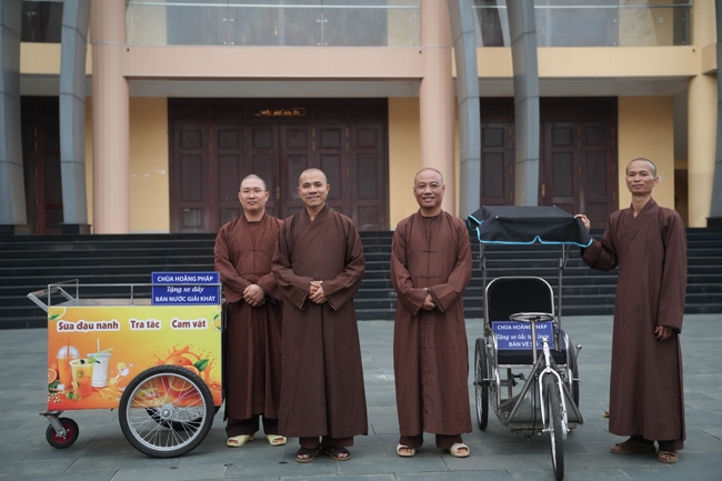 Chương trình từ thiện “Phương tiện nghĩa tình”