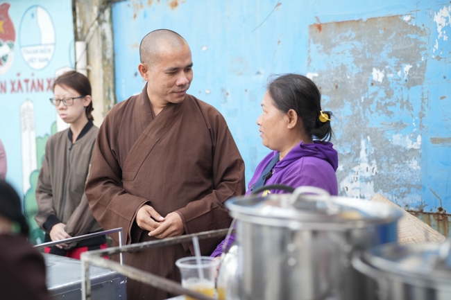 Chương trình từ thiện “Phương tiện nghĩa tình”