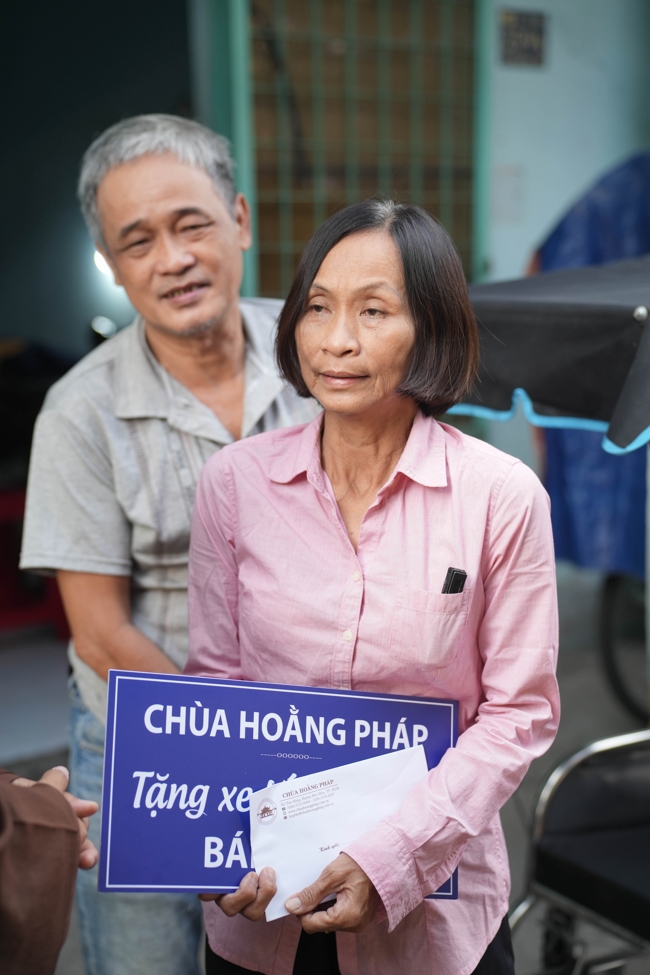 Chương trình từ thiện “Phương tiện nghĩa tình”