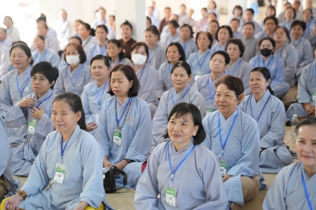 Pháp thoại “Năng lực của Chánh niệm” – Thượng toạ Thích Thiện Quý | Khóa tu Phật thất 107.