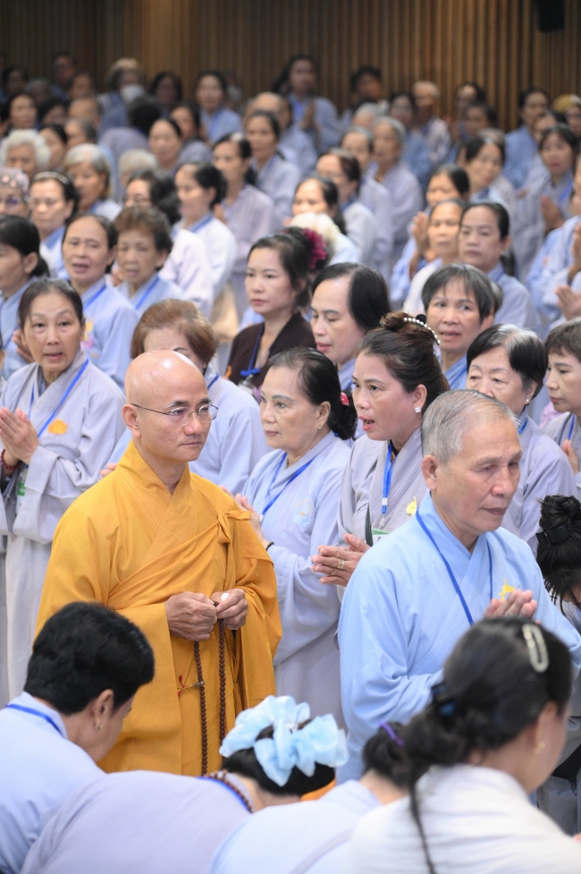 Pháp thoại “Năng lực của Chánh niệm” – Thượng toạ Thích Thiện Quý | Khóa tu Phật thất 107.