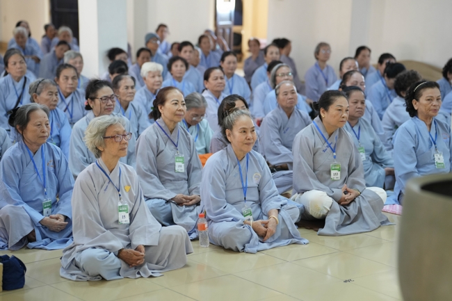 Pháp thoại “Năng lực của Chánh niệm” – Thượng toạ Thích Thiện Quý | Khóa tu Phật thất 107.