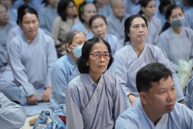 Khoá tu niệm Phật một ngày