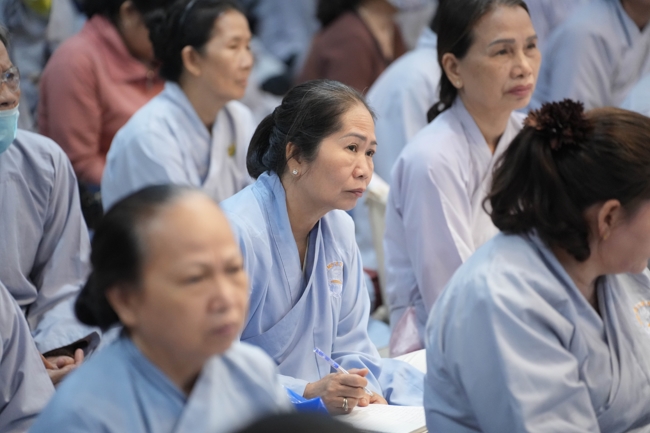 Khoá tu niệm Phật một ngày