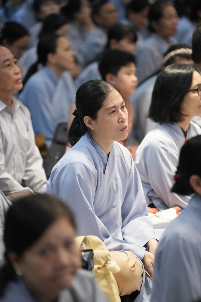 Khoá tu niệm Phật một ngày