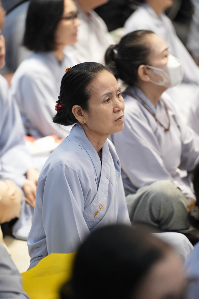 Khoá tu niệm Phật một ngày