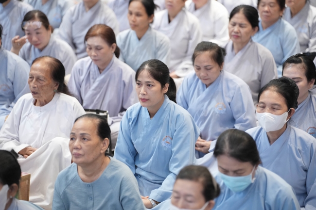 Khoá tu niệm Phật một ngày