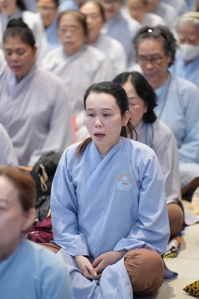 Khoá tu niệm Phật một ngày