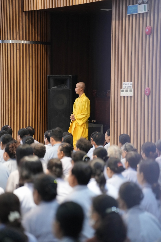 Khoá tu niệm Phật một ngày