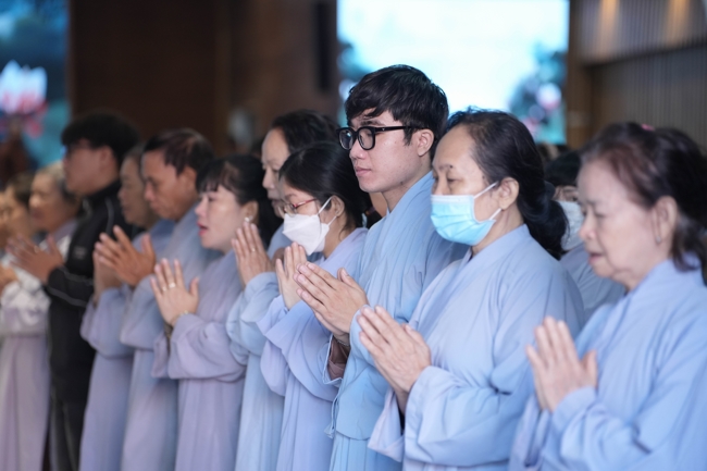 Khoá tu niệm Phật một ngày