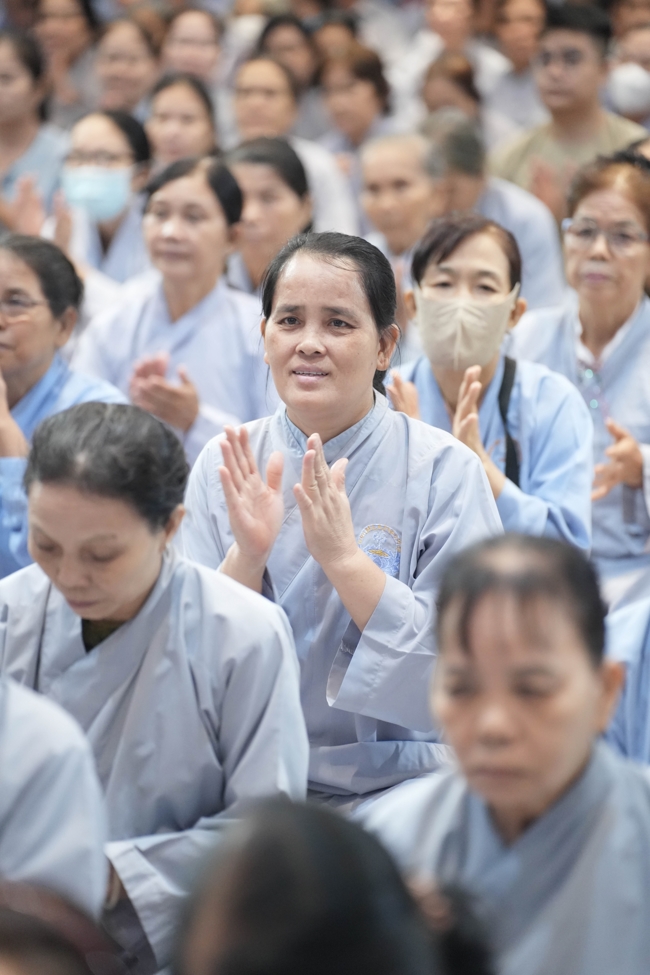 Khoá tu niệm Phật một ngày