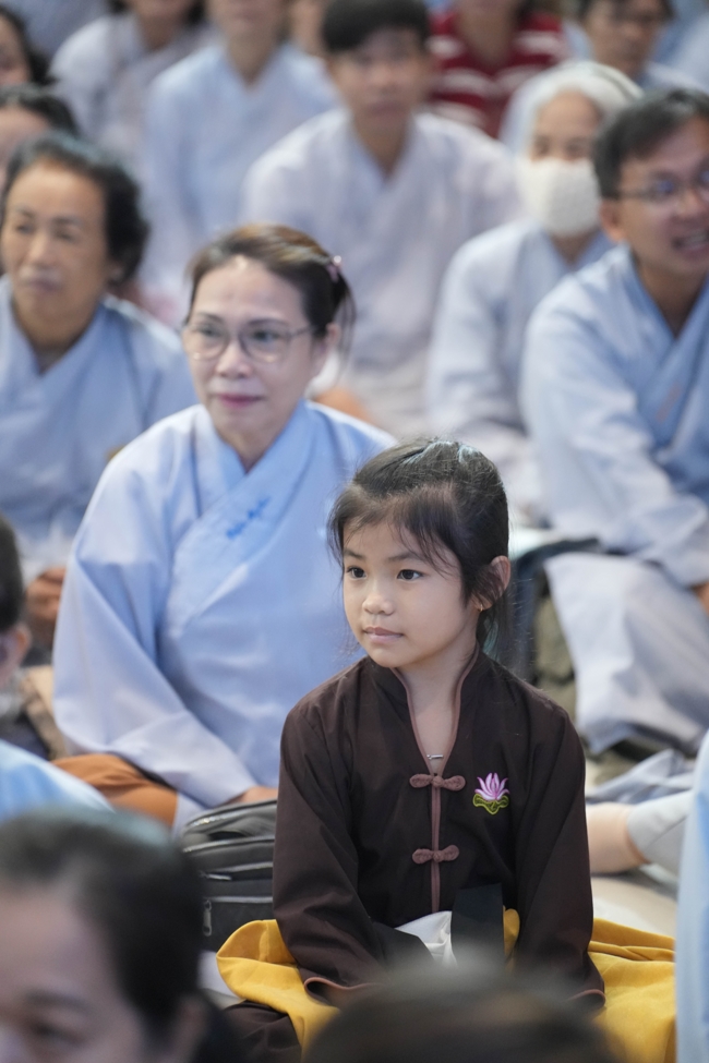 Khoá tu niệm Phật một ngày