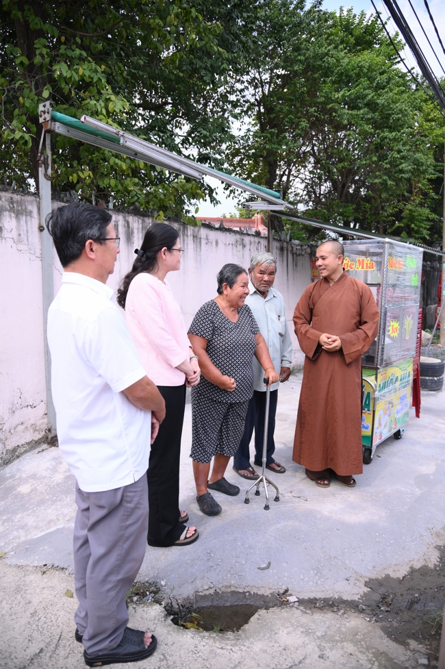 Chương trình từ thiện “Phương tiện nghĩa tình”