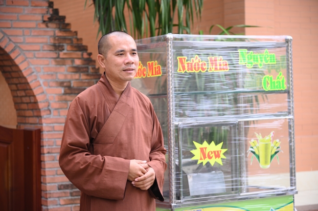 Chương trình từ thiện “Phương tiện nghĩa tình”