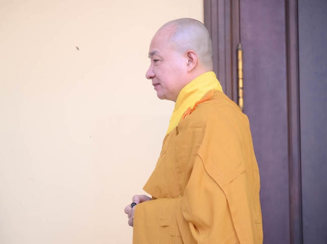 Dharma talk Having no practice is very suffering - Senior Thich Tri Hue in the 107th Seven-day Retreat