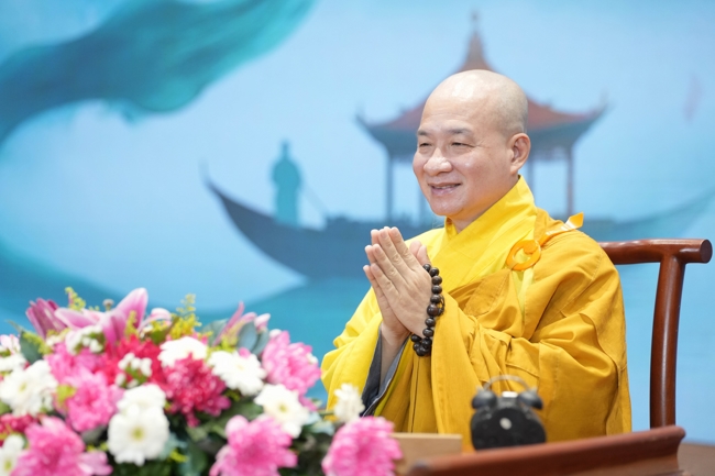 Dharma talk Having no practice is very suffering - Senior Thich Tri Hue in the 107th Seven-day Retreat